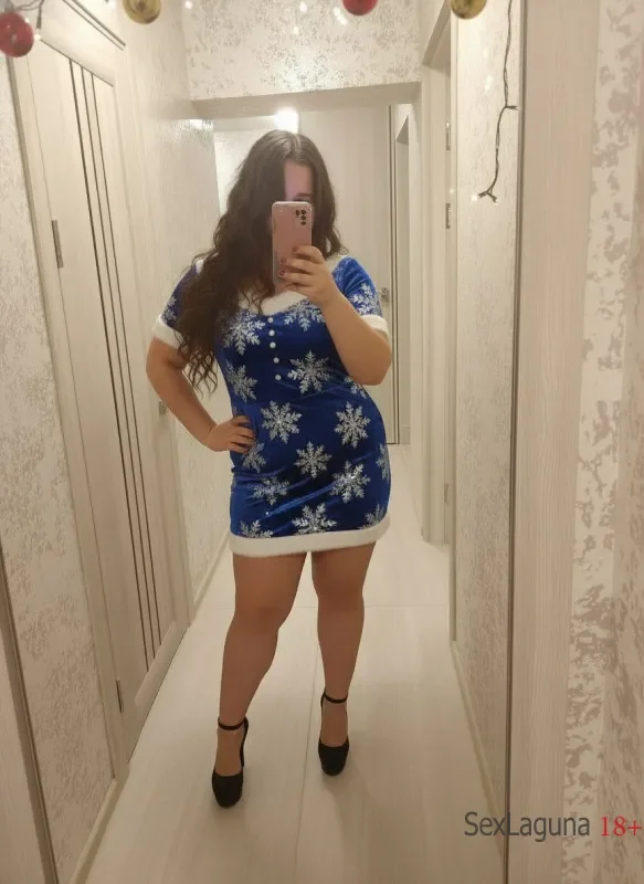 Luscious Curvy Girl